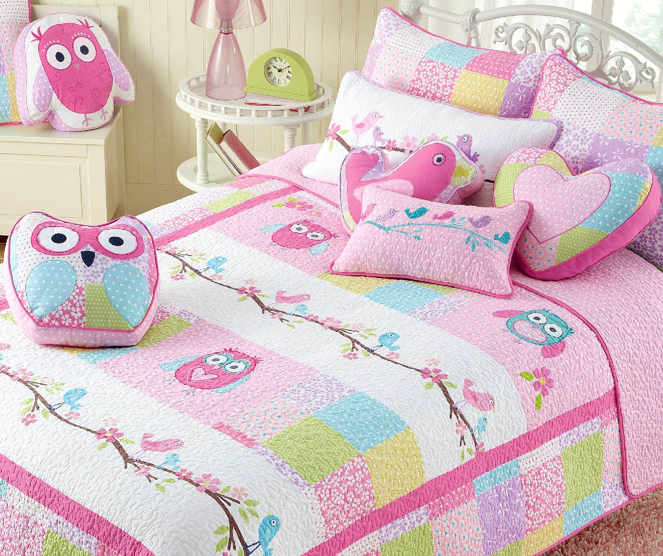 Cozy Line Pink Owl Cotton Quilt Set with Decorative Pillows Twin