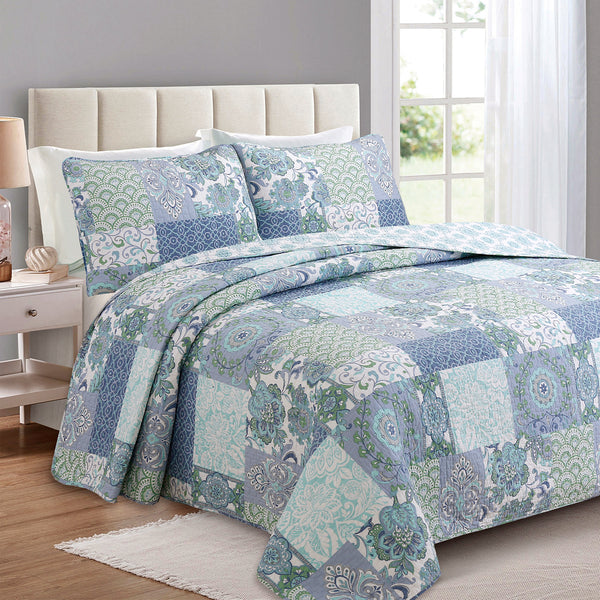 Windfall Blue Print Patchwork Cotton Reversible Quilt Bedding Set ...