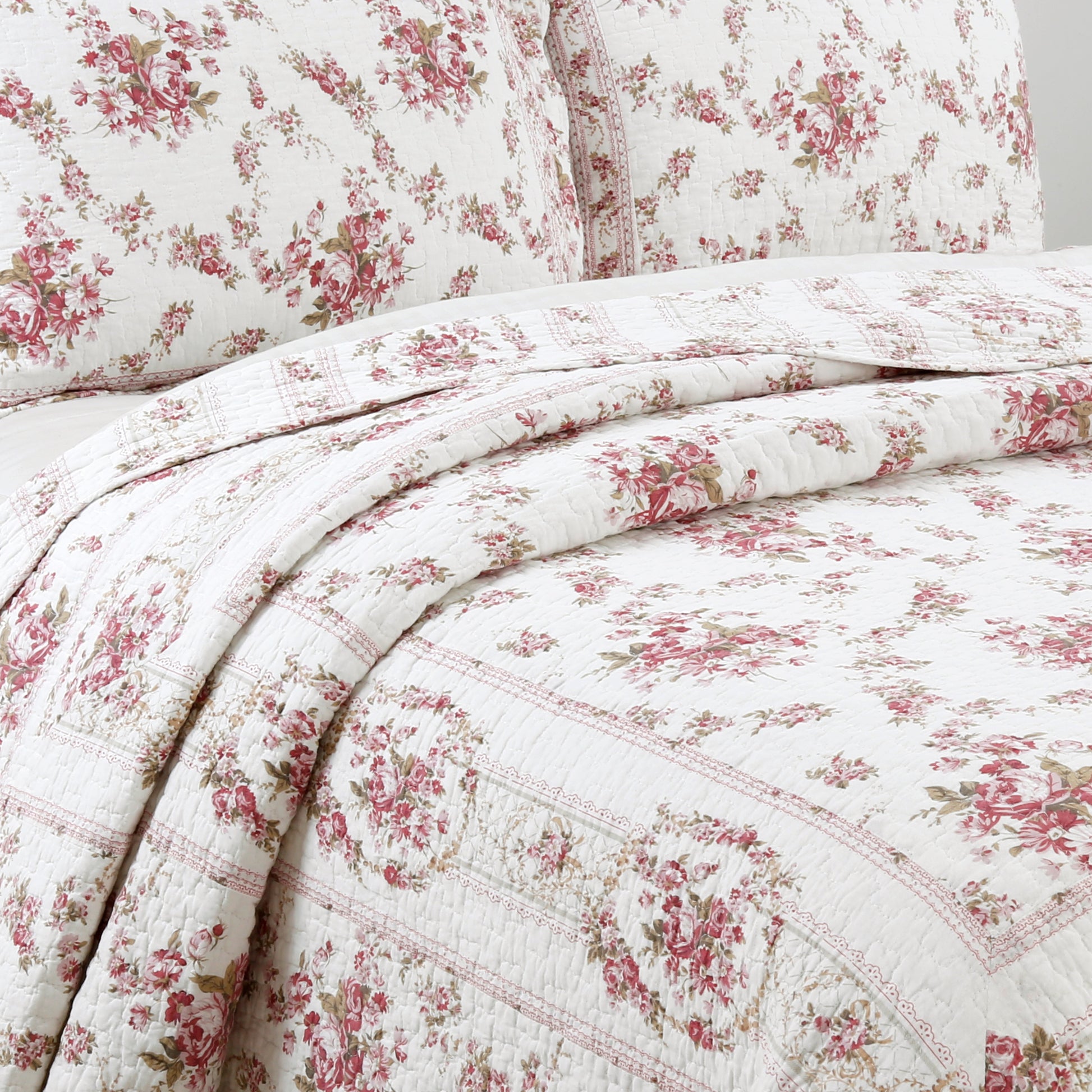 Shabby Chic Vintage Floral Rose Garden Scalloped Cotton Reversible Qui – Cozy  Line Home Fashions