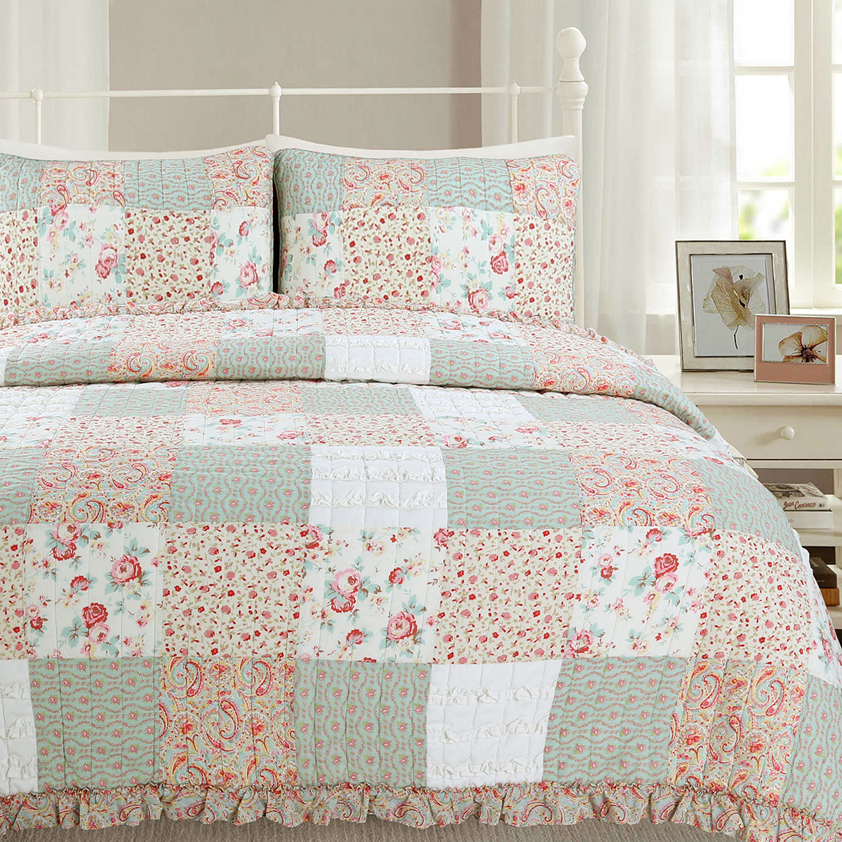 Mucci Floral Ruffle Real Patchwork Cotton 3-Piece Reversible Quilt